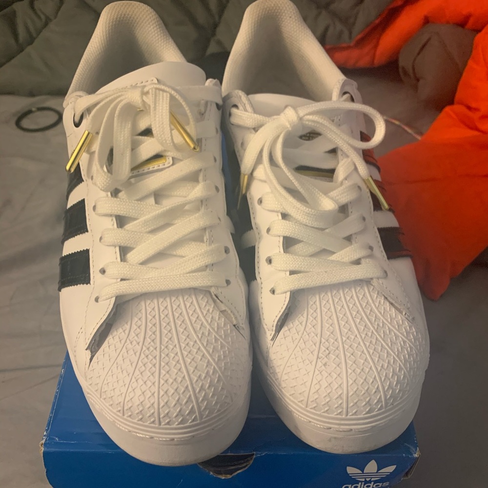 Platform Adidas